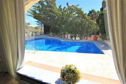 Maryvilla 0512