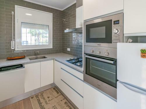 Moderin Holiday Home With Communal Pool In L'escala Spain