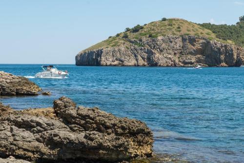 Villa Holiday Home Adela