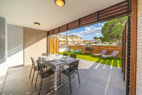 Villa Holiday Home Elvira