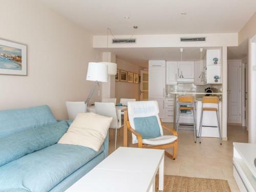 Welcoming Apartment Situated Only 25m From Escala Beach!