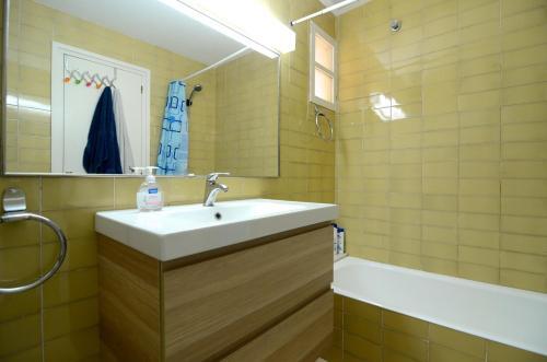 Apartamento Puig Padro 6 1-4