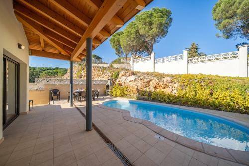 Villa Victoria