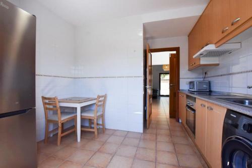 Longstay Villa With Wifi, Private Pool & Bbq