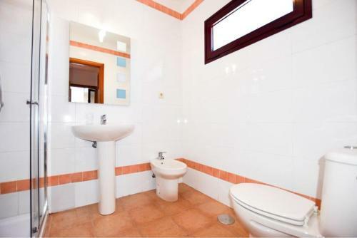 Longstay Villa With Wifi, Private Pool & Bbq