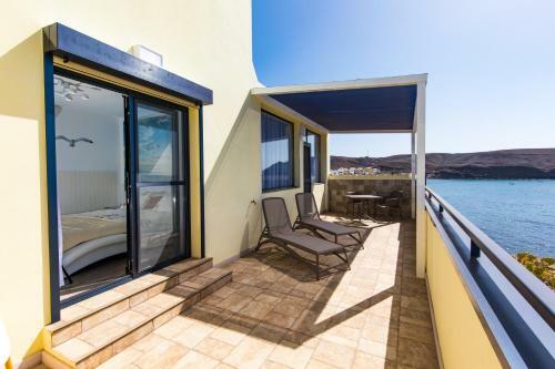 Apartamento Beachfront "en La Playa" Los Reyes