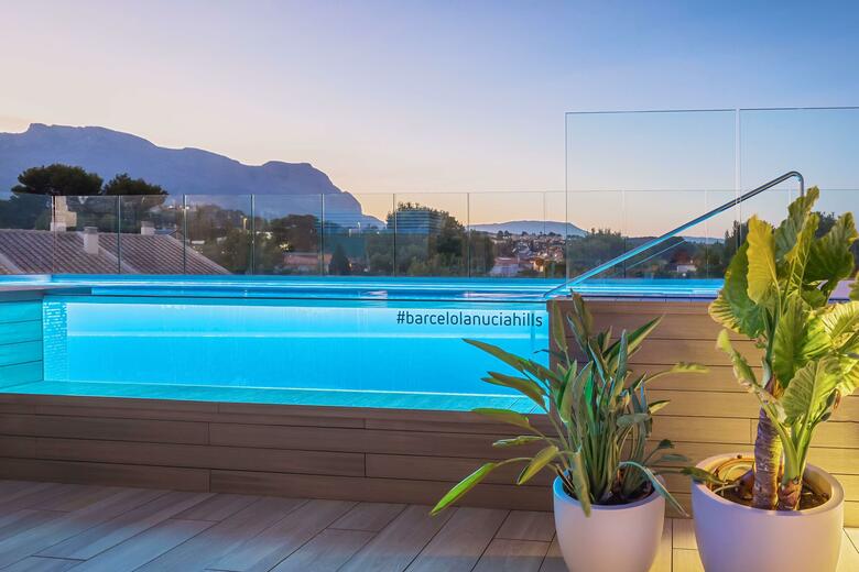 Hotel Barcel� La Nuc�a Hills