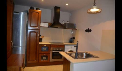 La Nou de Bergueda Villa Sleeps 4 With Pool