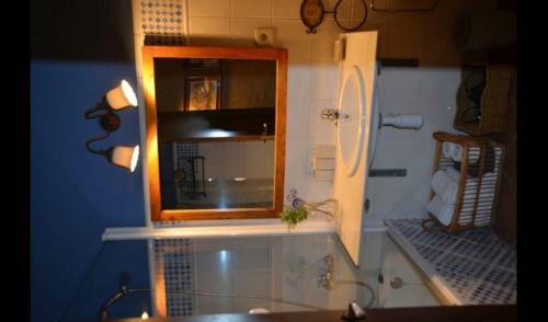 La Llacuna Villa Sleeps 6 With Pool