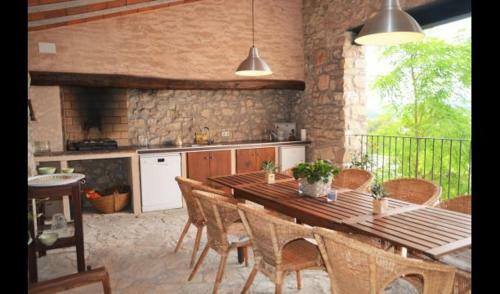 Villa In La Llacuna Sleeps 3 With Pool