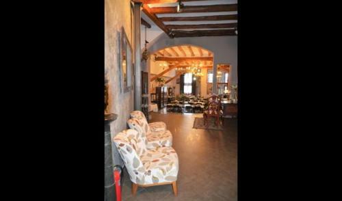 Villa In La Llacuna Sleeps 2 With Pool