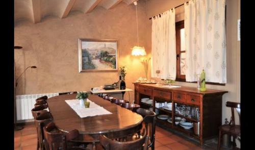 La Llacuna Villa Sleeps 5 With Pool