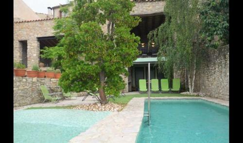 La Llacuna Villa Sleeps 32 With Pool