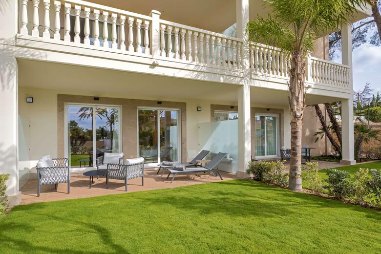 Hotel Barcel� La Nuc�a Palms