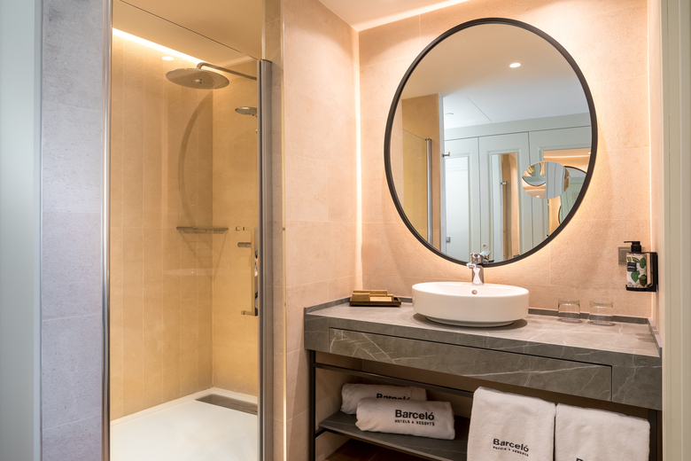 Hotel Barcel� La Nuc�a Palms