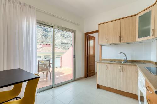 Las Puntas Apartment 1� J