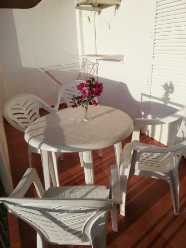 Apartamento En Primera L�nea de Vera Playa!!!