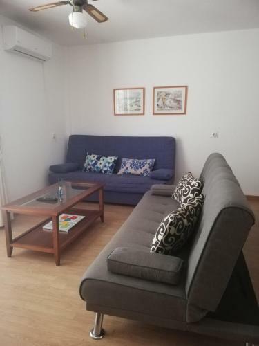 Apartamento En Primera L�nea de Vera Playa!!!
