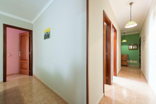 Nice 3-bedroom Flat Near Las Canteras Beach