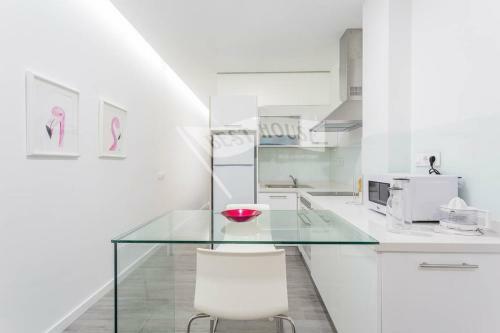 First Line New Apartment In Las Canteras