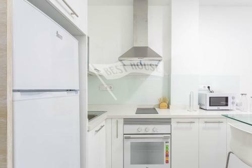 First Line New Apartment In Las Canteras