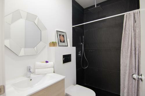 Stylish And Modern Apartment Overlooking Las Canteras