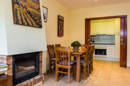 Llafranc Apartment Sleeps 6