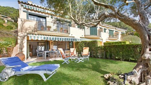 Llafranc Villa Sleeps 8 With Pool And Wifi