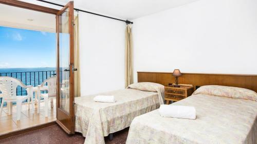 Apartment- Pruneda