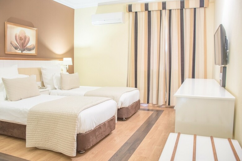 Loule Jardim Hotel