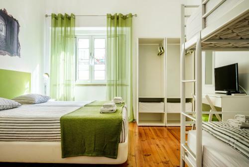Loule Coreto Hostel