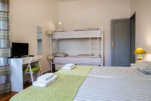 Loule Coreto Hostel