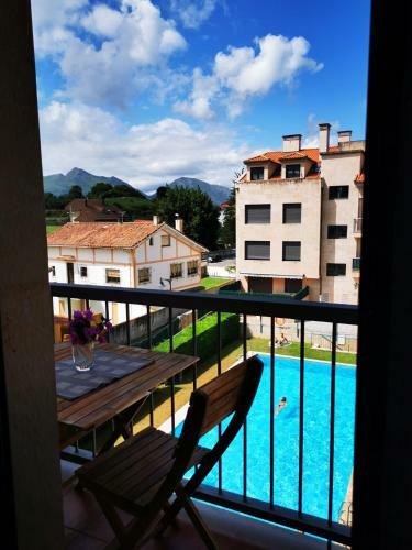 Dia�u, Apartamento Con Piscina En Llanes