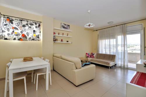 Apartamento Fenals Solmar Jessica