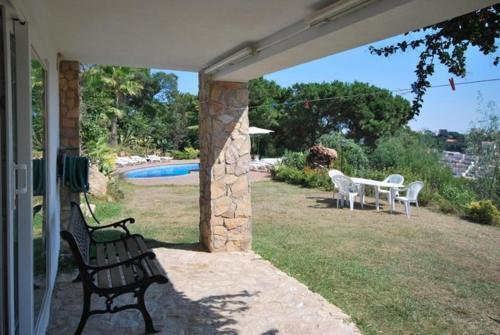 Lloret de Mar Villa Sleeps 10 Pool Wifi
