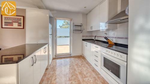 Montbarbat Villa Sleeps 8 Pool