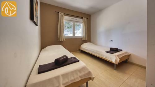Montbarbat Villa Sleeps 6 Pool Wifi