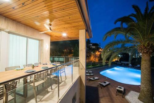 Villa Canyelles Beach Costa Brava-incl. Activities-22pax