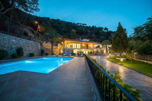 Villa Canyelles Beach Costa Brava-incl. Activities-22pax