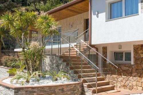 Villa Canyelles Beach Costa Brava-incl. Activities-22pax