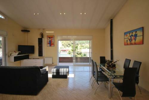 Club Villamar - Maika