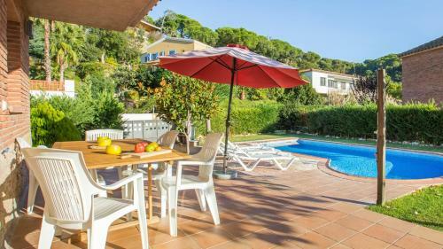 Sant Eloi Villa Sleeps 8 With Pool