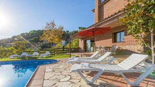 Sant Eloi Villa Sleeps 8 With Pool