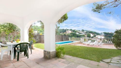 Villa In Sant Eloi Sleeps 6 With Pool