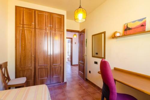 Lloret de Mar Villa Sleeps 10 Pool Wifi
