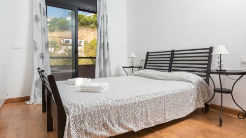 Villa In Sant Eloi Sleeps 8 With Pool