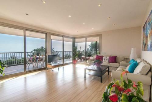 Villa Breeze
