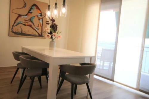 Lo Pag�n Apartment First Line Beach
