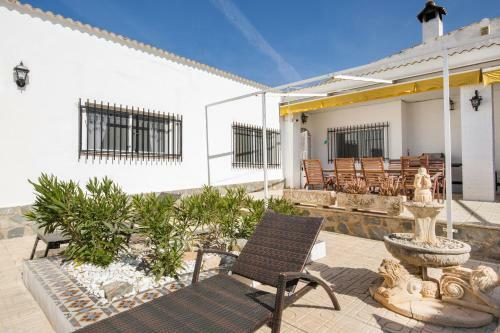 Beautiful 5-bed Villa In Fortuna