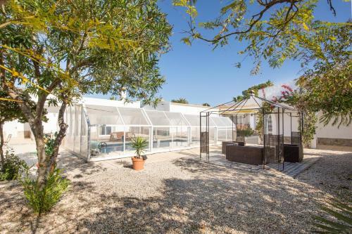 Beautiful 5-bed Villa In Fortuna